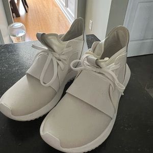 Adidas tennis shoes. Size 5.5